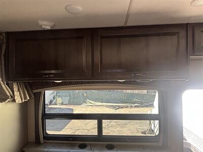 2018 Thor 31W CHATEAU - Photo 8 - Albuquerque, NM 87108