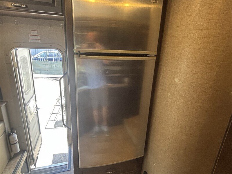 2018 Thor 31W CHATEAU - Photo 23 - Albuquerque, NM 87108