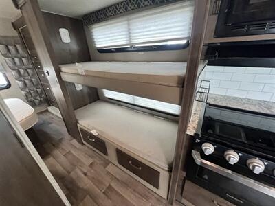 2020 Jayco 31F Redhawk   - Photo 21 - Albuquerque, NM 87108