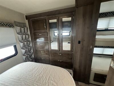 2020 Jayco 31F Redhawk   - Photo 20 - Albuquerque, NM 87108