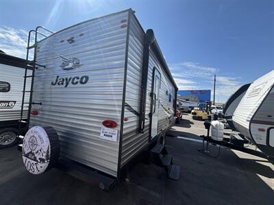 2021 Jayco JAY FLIGHT 23RBS   - Photo 5 - Albuquerque, NM 87108