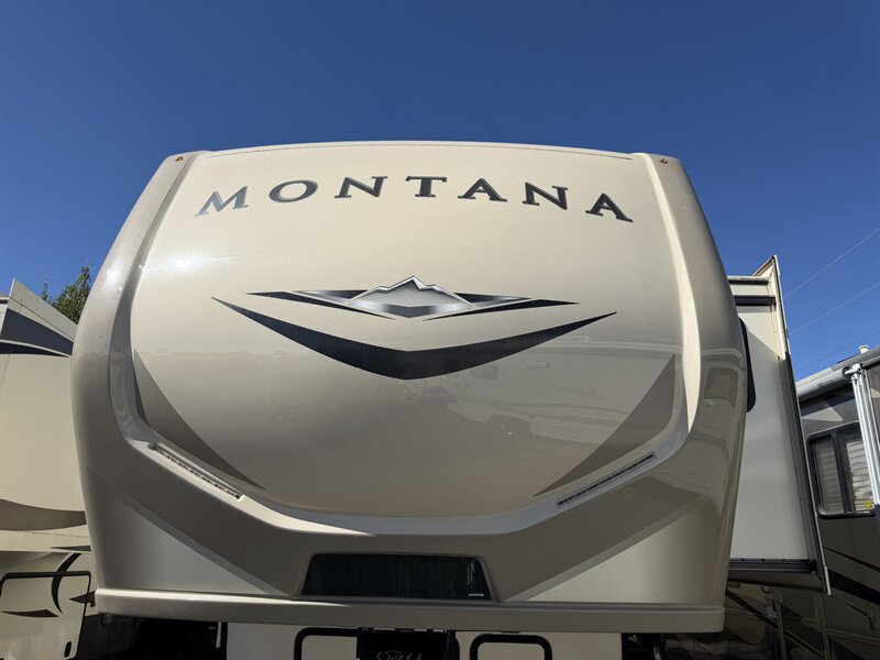 2019 KEYSTONE 3120RL MONTANA - Photo 33 - Albuquerque, NM 87108