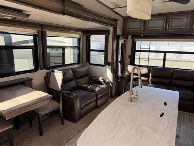 2019 KEYSTONE 3120RL MONTANA - Photo 38 - Albuquerque, NM 87108