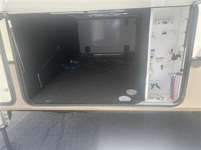 2019 KEYSTONE 3120RL MONTANA - Photo 2 - Albuquerque, NM 87108