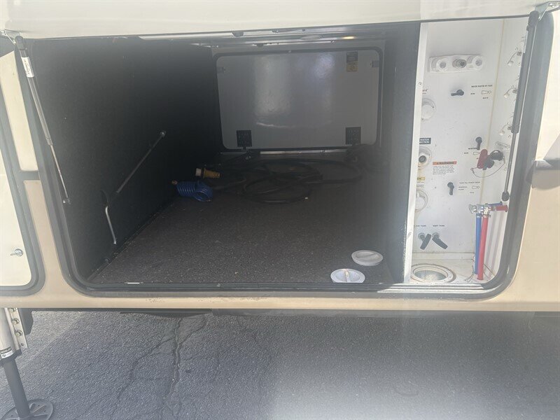 2019 KEYSTONE 3120RL MONTANA - Photo 2 - Albuquerque, NM 87108