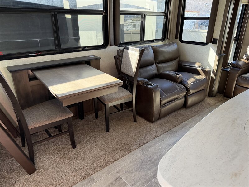 2019 KEYSTONE 3120RL MONTANA - Photo 46 - Albuquerque, NM 87108