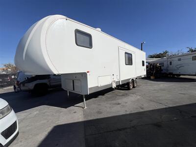 2014 K-Z SPORTSMAN 305TH 5TH WHEEL TOYHAULER   - Photo 2 - Albuquerque, NM 87108