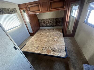 2014 K-Z SPORTSMAN 305TH 5TH WHEEL TOYHAULER   - Photo 10 - Albuquerque, NM 87108