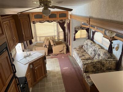 2004 KEYSTONE 2955RL MONTANA - Photo 19 - Albuquerque, NM 87108