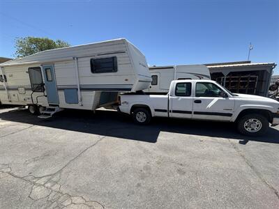1999 Chevrolet Silverado 2500 LT  and trailer - Photo 17 - Albuquerque, NM 87108
