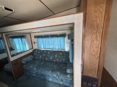 1999 Chevrolet Silverado 2500 LT  and trailer - Photo 18 - Albuquerque, NM 87108