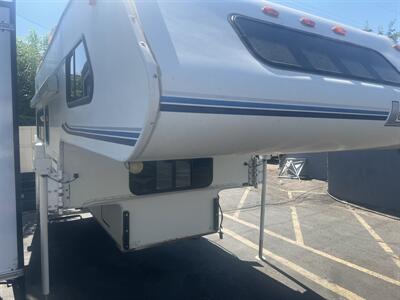 2001 LANCE lance 1030  Lance truck camper - Photo 1 - Albuquerque, NM 87108