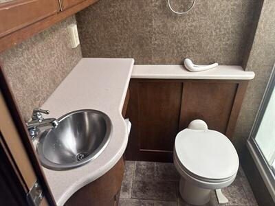 2014 Thor 33.3 Palazzo   - Photo 16 - Albuquerque, NM 87108
