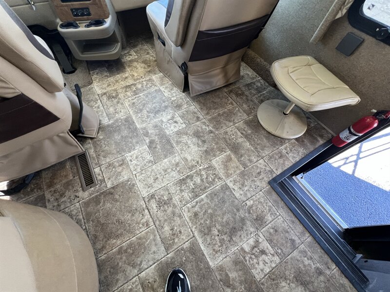 2014 Thor 33.3 Palazzo - Photo 54 - Albuquerque, NM 87108