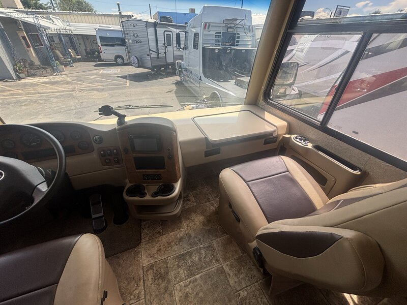 2014 Thor 33.3 Palazzo - Photo 32 - Albuquerque, NM 87108