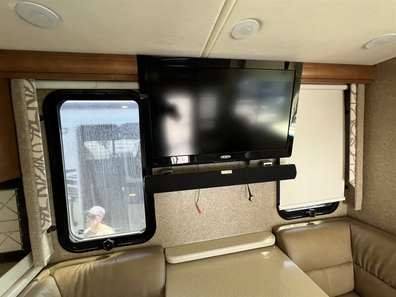 2014 Thor 33.3 Palazzo - Photo 61 - Albuquerque, NM 87108