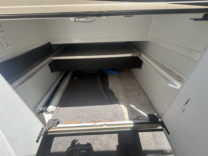 2014 Thor 33.3 Palazzo - Photo 8 - Albuquerque, NM 87108