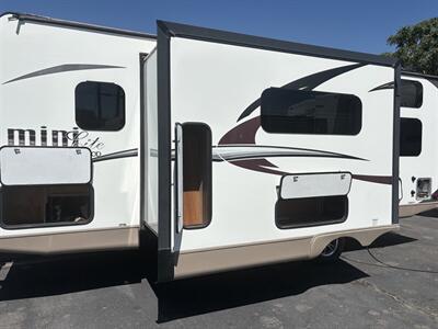 2017 FORESTRIVER 2504S ROCKWOOD MINI LITE   - Photo 3 - Albuquerque, NM 87108