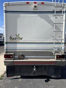 1999 Fleetwood Bounder Bounder   - Photo 4 - Albuquerque, NM 87108