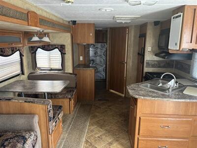 2009 KEYSTONE 29RLS COUGAR   - Photo 17 - Albuquerque, NM 87108