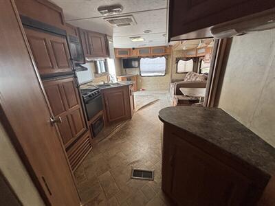 2009 KEYSTONE 29RLS COUGAR   - Photo 14 - Albuquerque, NM 87108