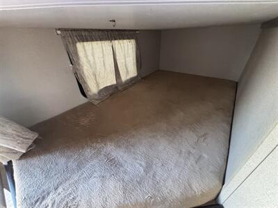 2019 Winnebago 27BHSS MINIPLUS   - Photo 24 - Albuquerque, NM 87108