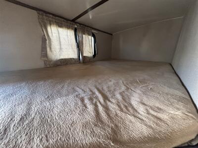 2019 Winnebago 27BHSS MINIPLUS   - Photo 23 - Albuquerque, NM 87108