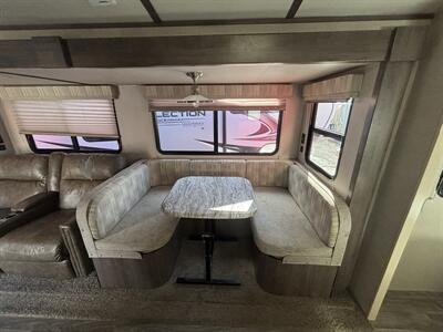 2019 Winnebago 27BHSS MINIPLUS   - Photo 18 - Albuquerque, NM 87108