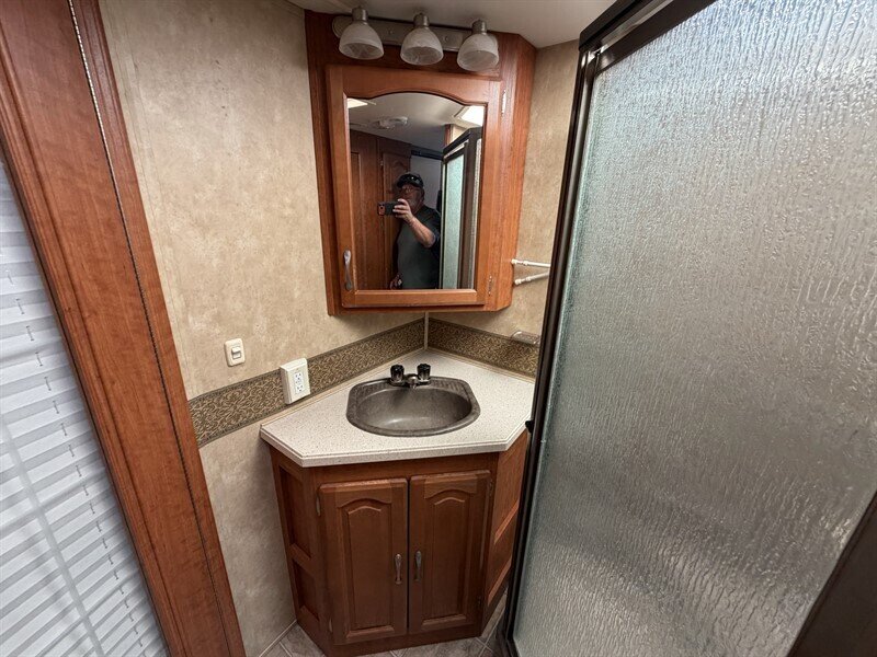 2007 Forest River 378TS GEORGETOWN - Photo 61 - Albuquerque, NM 87108