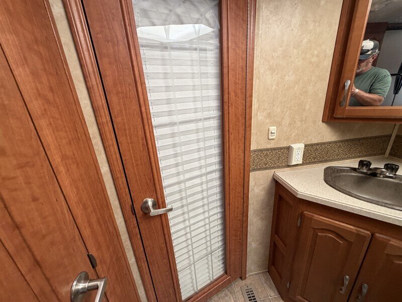 2007 Forest River 378TS GEORGETOWN - Photo 59 - Albuquerque, NM 87108