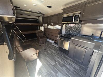2018 FOREST RIVER FQ2715 STEALTH   - Photo 23 - Albuquerque, NM 87108