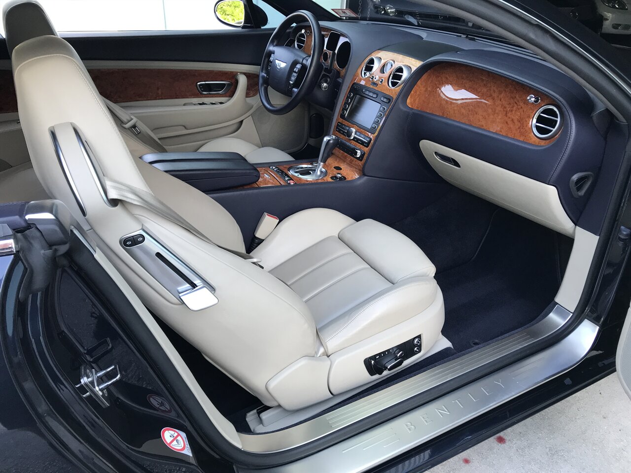 2006 Bentley Continental GT   - Photo 19 - Stuart, FL 34997