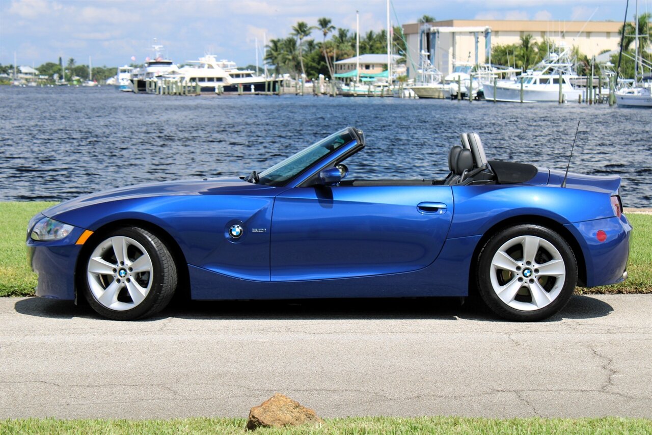 2007 BMW Z4 3.0i   - Photo 6 - Stuart, FL 34997