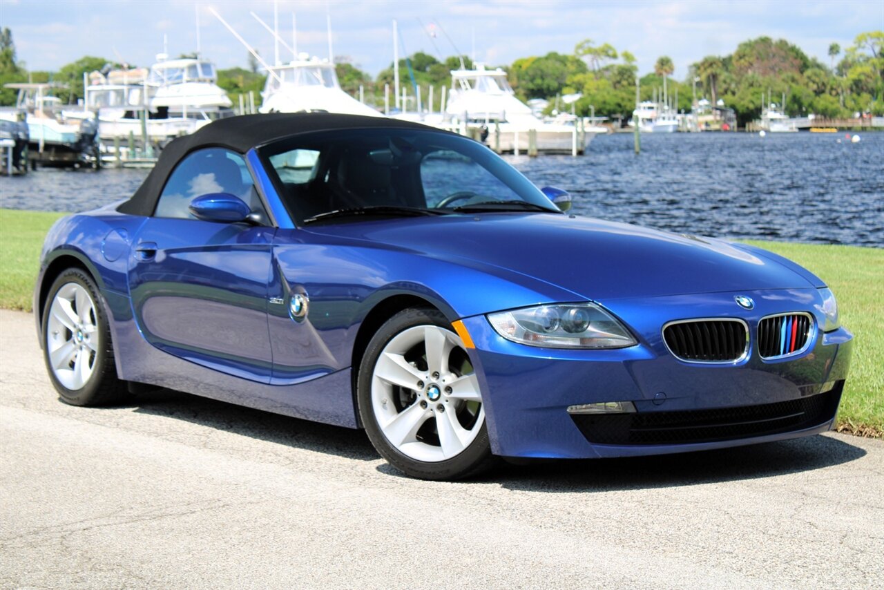 2007 BMW Z4 3.0i   - Photo 4 - Stuart, FL 34997