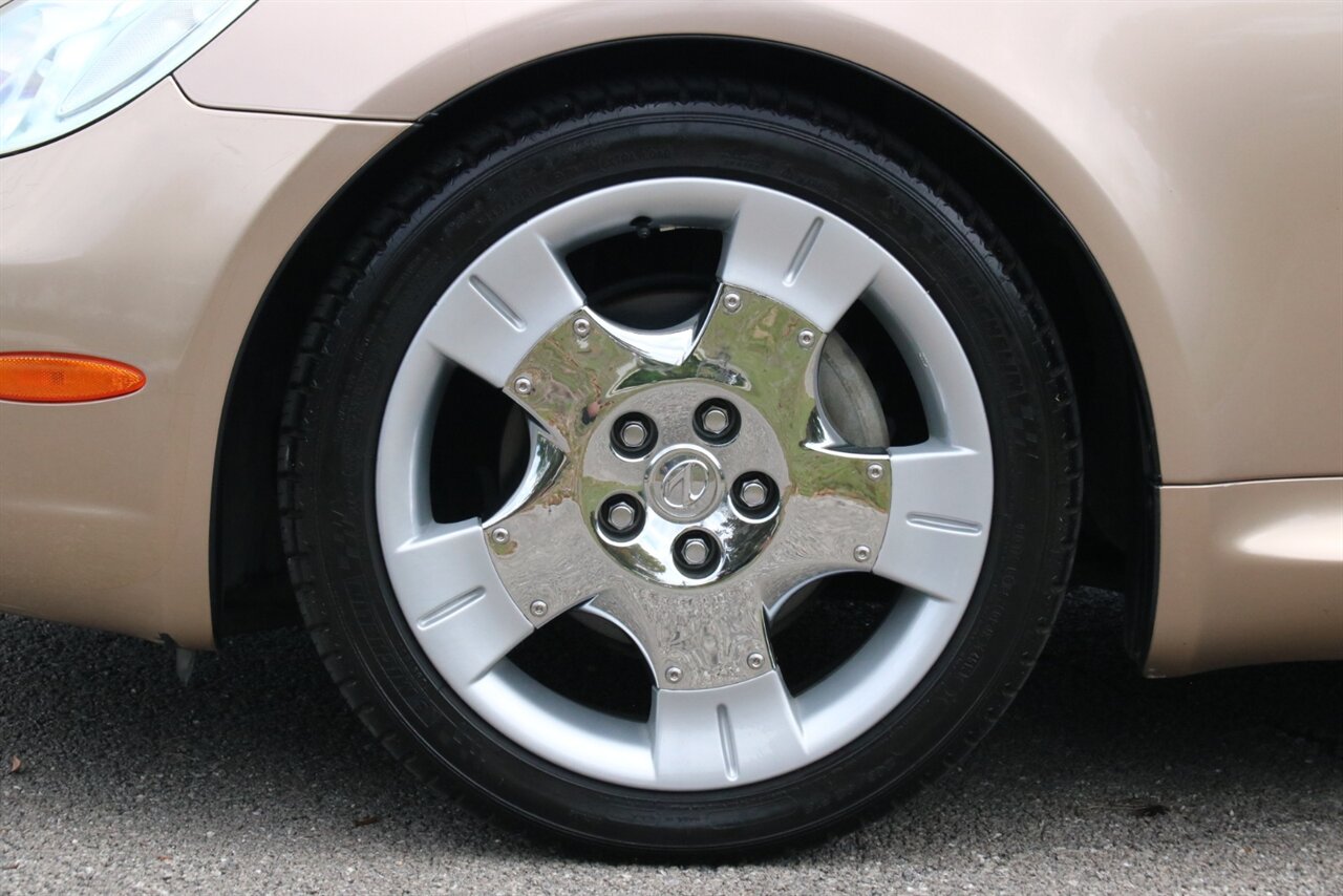 2004 Lexus SC 430   - Photo 13 - Stuart, FL 34997