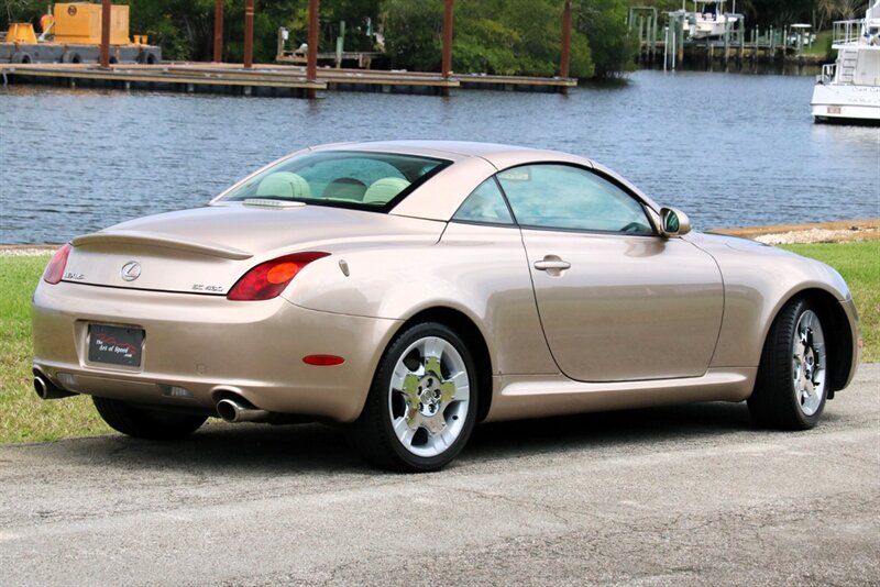 2004 Lexus SC 430  