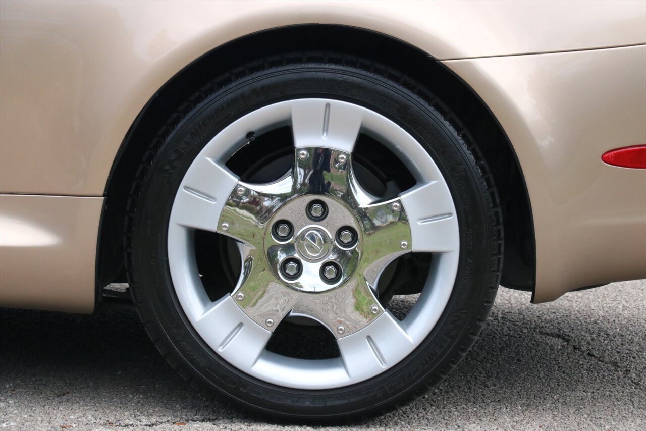 2004 Lexus SC 430   - Photo 14 - Stuart, FL 34997