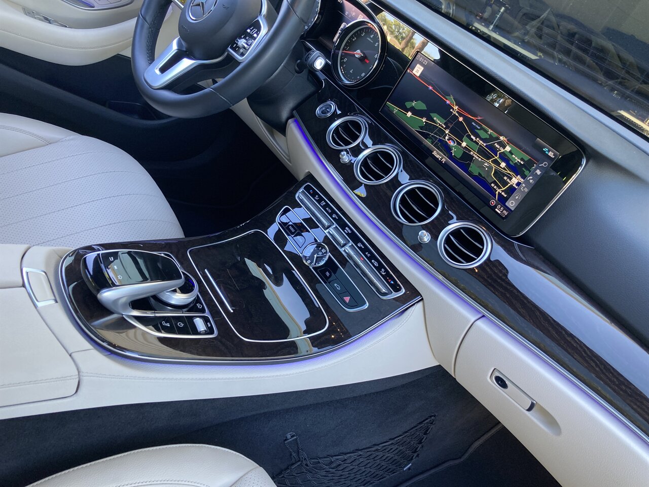 2019 Mercedes-Benz E 450 4MATIC   - Photo 31 - Stuart, FL 34997