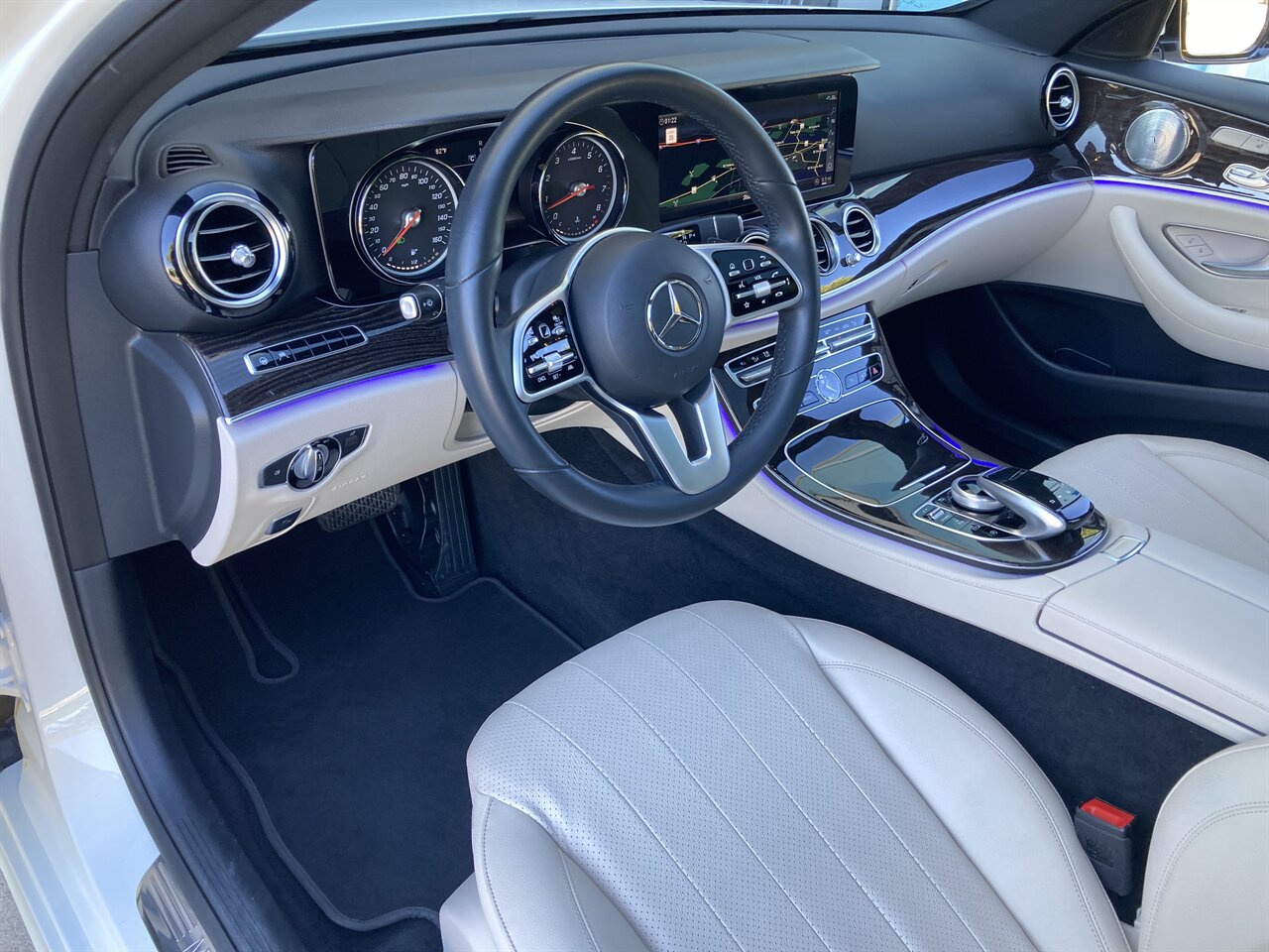 2019 Mercedes-Benz E 450 4MATIC   - Photo 22 - Stuart, FL 34997