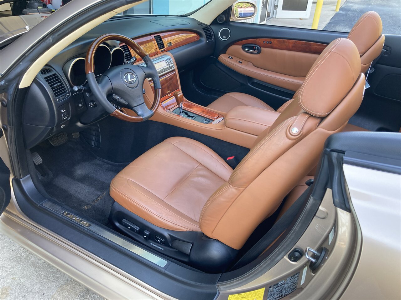 2004 Lexus SC 430   - Photo 14 - Stuart, FL 34997