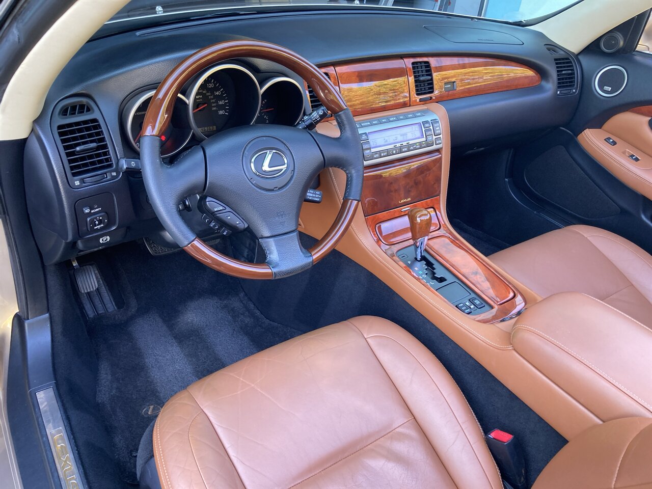 2004 Lexus SC 430   - Photo 18 - Stuart, FL 34997