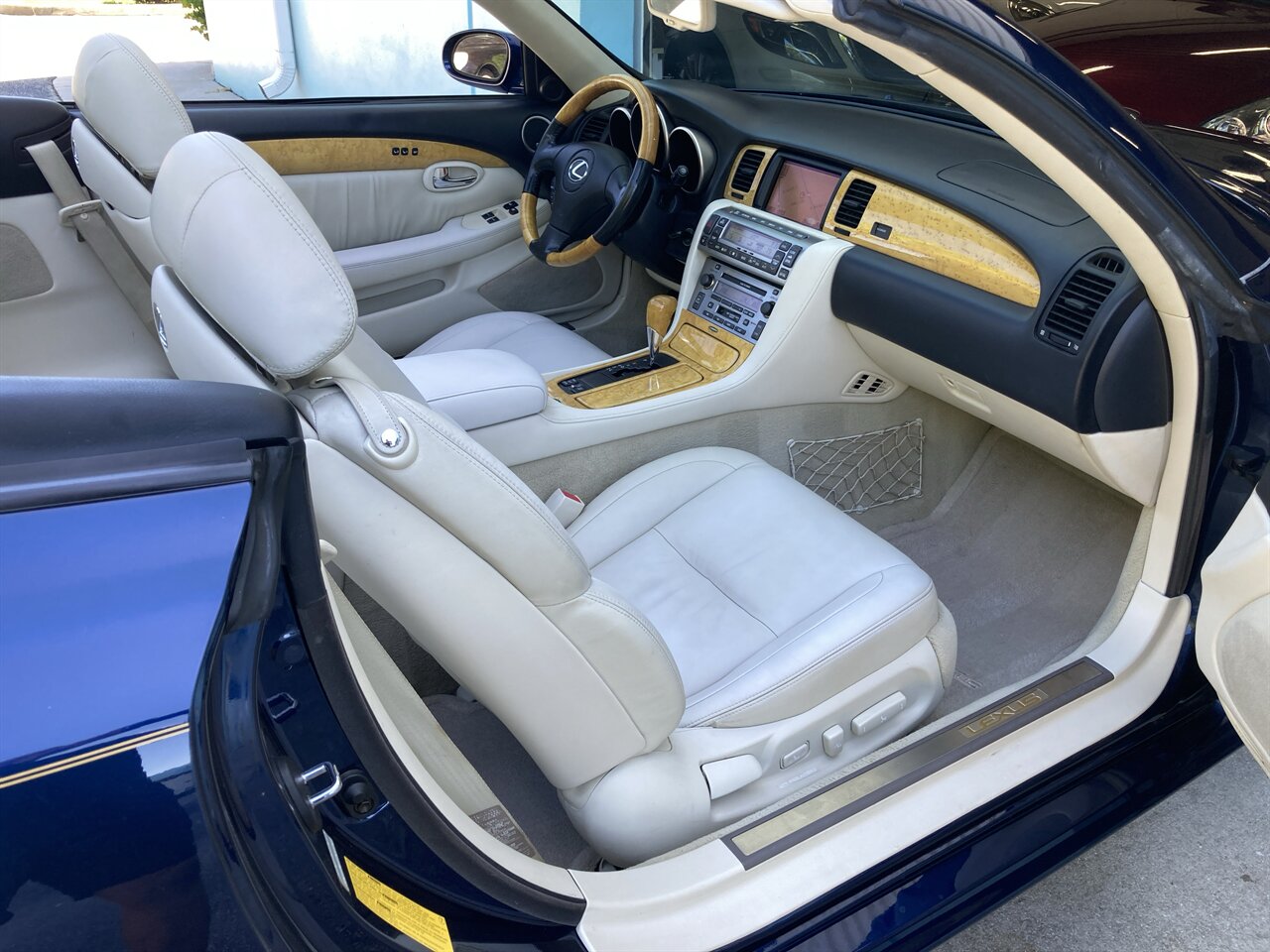 2003 Lexus SC 430   - Photo 17 - Stuart, FL 34997