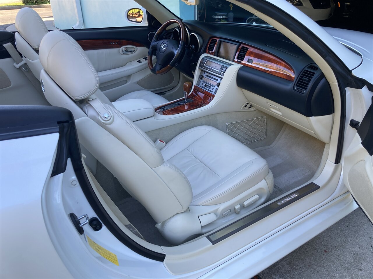 2008 Lexus SC 430 - Photo 17 - Stuart, FL 34997