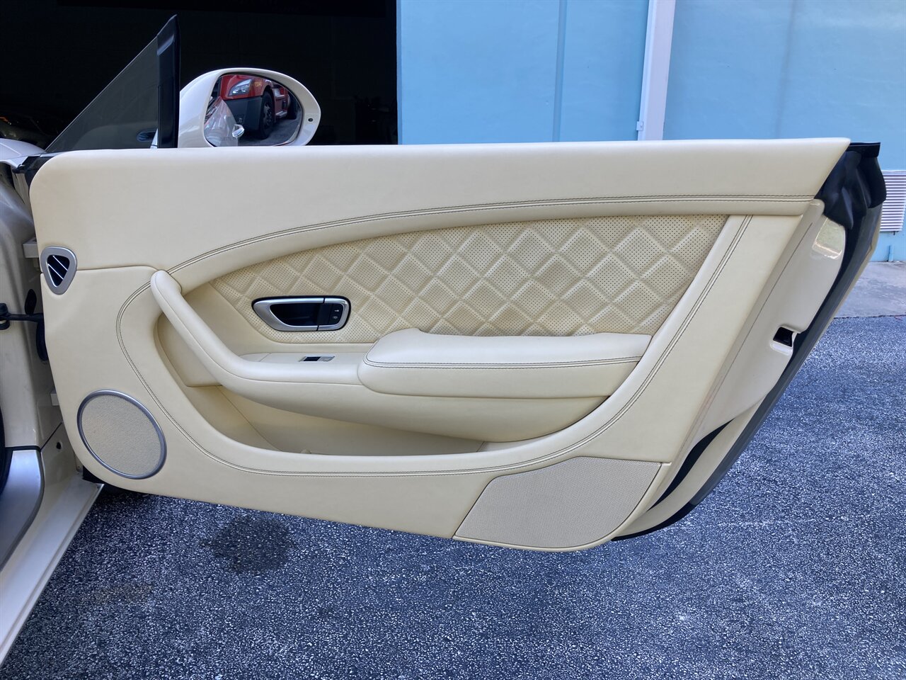 2017 Bentley Continental GT V8   - Photo 28 - Stuart, FL 34997