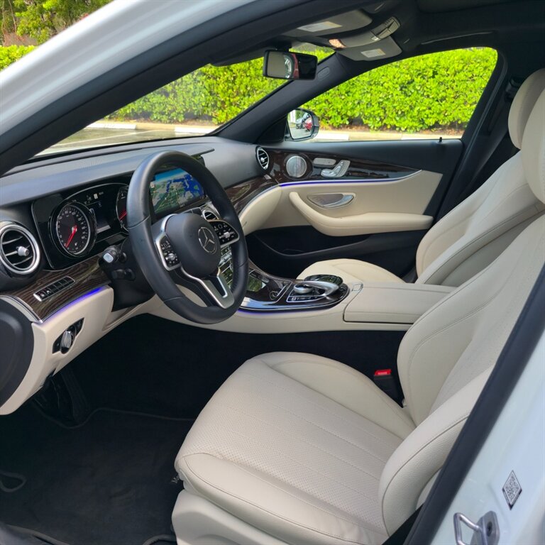2019 Mercedes-Benz E 450 4MATIC   - Photo 19 - Stuart, FL 34997