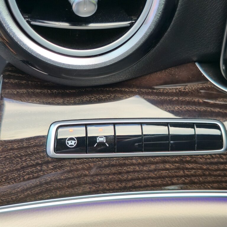 2019 Mercedes-Benz E 450 4MATIC   - Photo 29 - Stuart, FL 34997