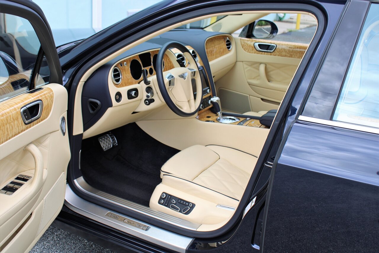 2012 Bentley Continental Flying Spur Speed   - Photo 16 - Stuart, FL 34997