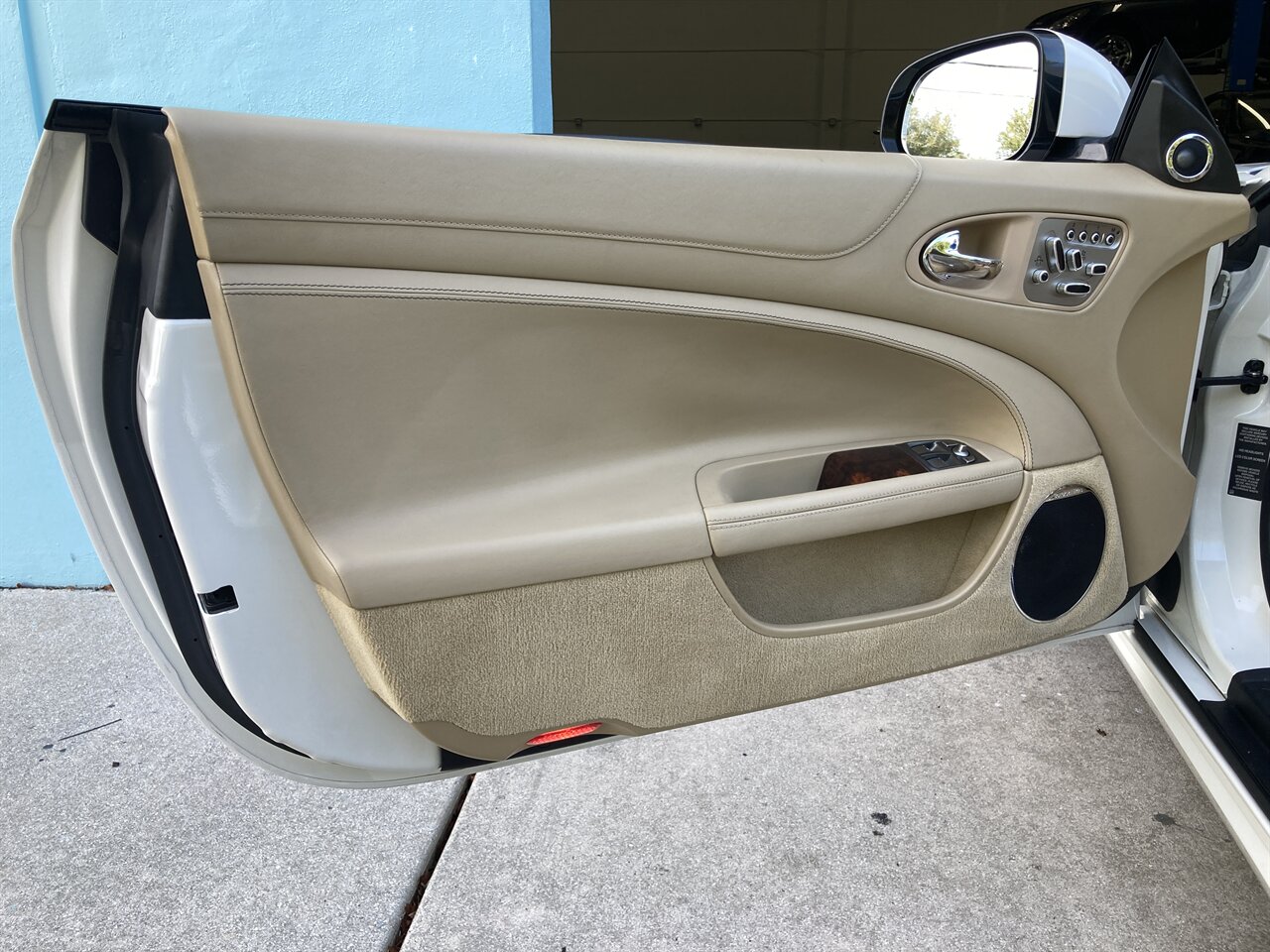 2010 Jaguar XK XKR   - Photo 26 - Stuart, FL 34997