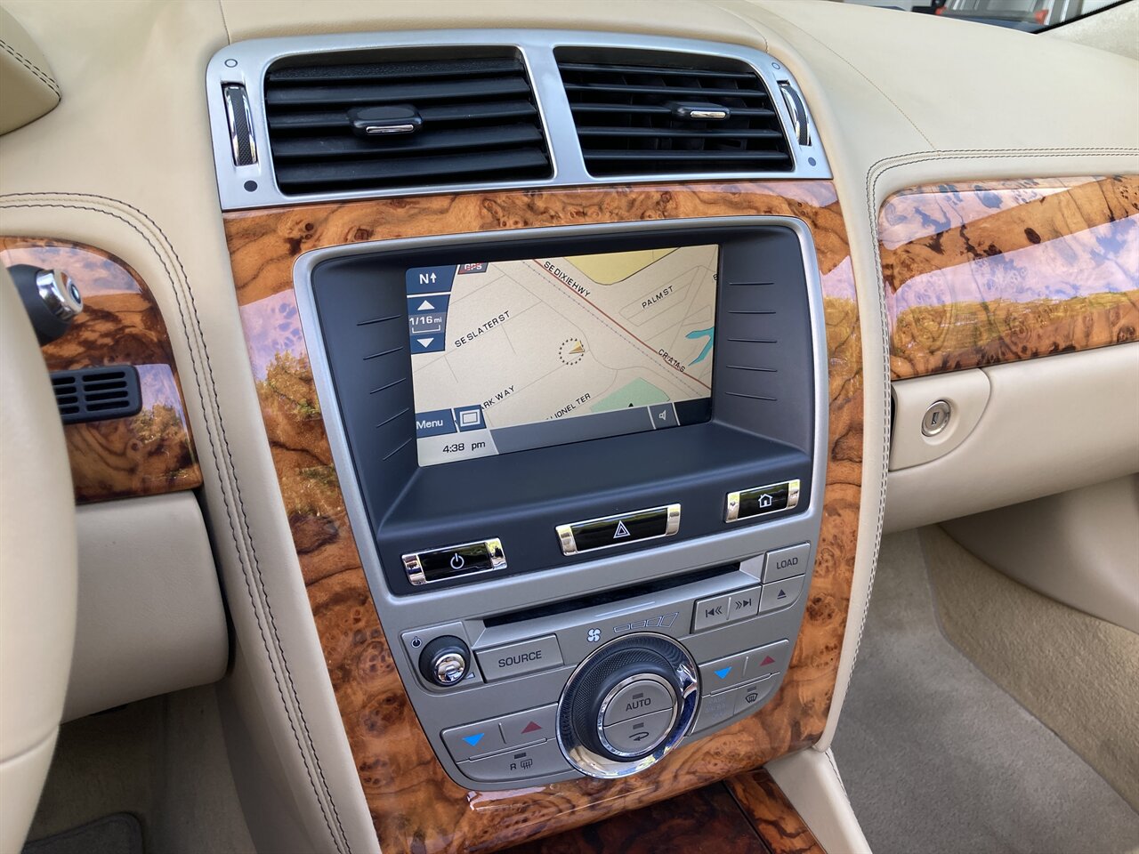 2010 Jaguar XK XKR   - Photo 23 - Stuart, FL 34997