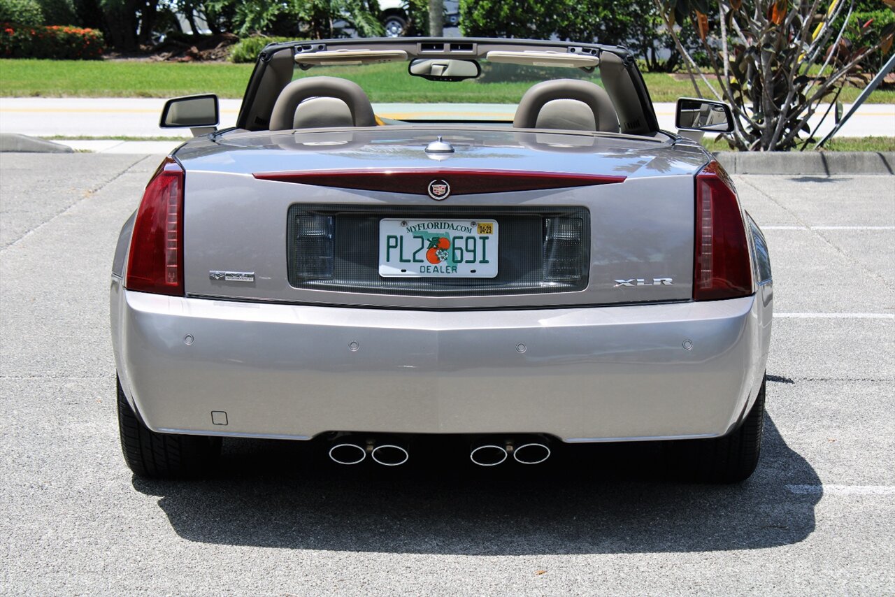 2004 Cadillac XLR   - Photo 9 - Stuart, FL 34997